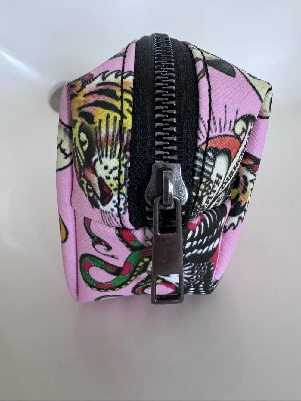 NWOT Ed Hardy Pink Tattoo Print Cosmetic Makeup Bag Y2K Travel Pouch Zip Case